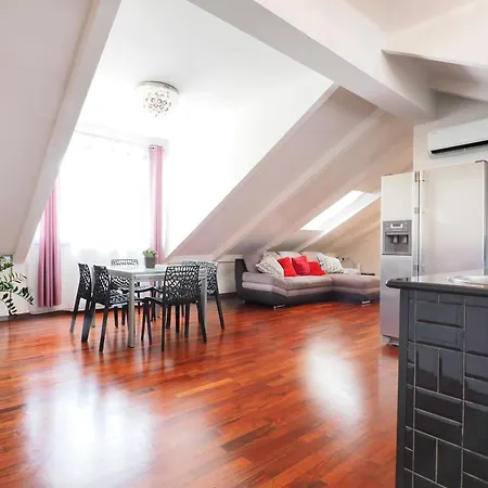 Apartment Primopiano - Savona C Milan